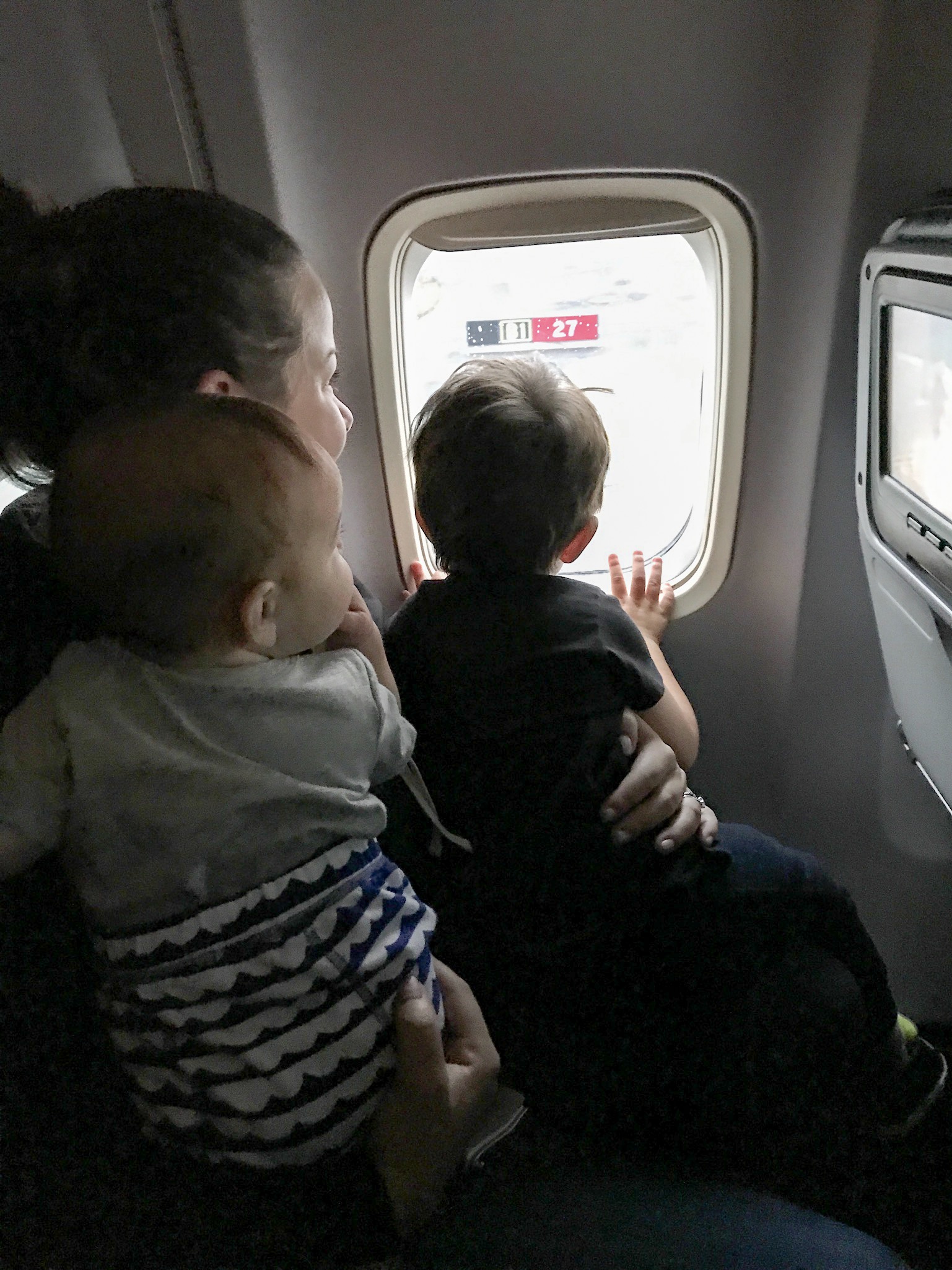Airplane Rides with 2 Under 2 – Adventures of Dre
